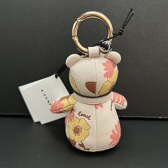 NWT Coach Bear Bag Charm Floral Cluster Print Leather Flowers Keychain Fob Gold - Picture 5 of 6